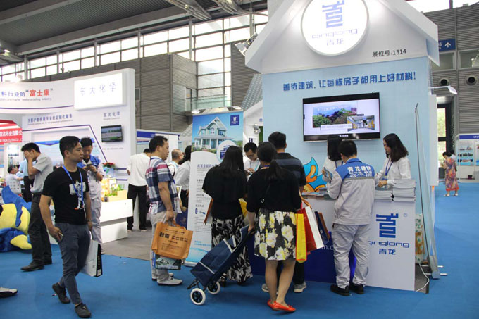 前臺(tái)為意向客戶贈(zèng)送青龍車 防水材料