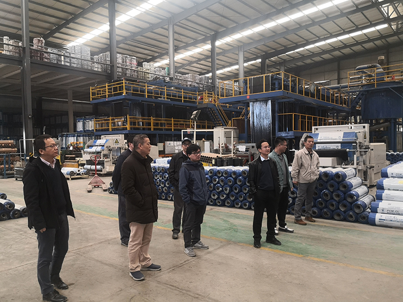 廣西民族大學(xué)化學(xué)化工學(xué)院深入青龍進(jìn)行校企合作考察 防水材料