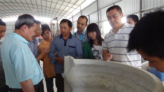 廣西青龍講解GRC產(chǎn)品知識